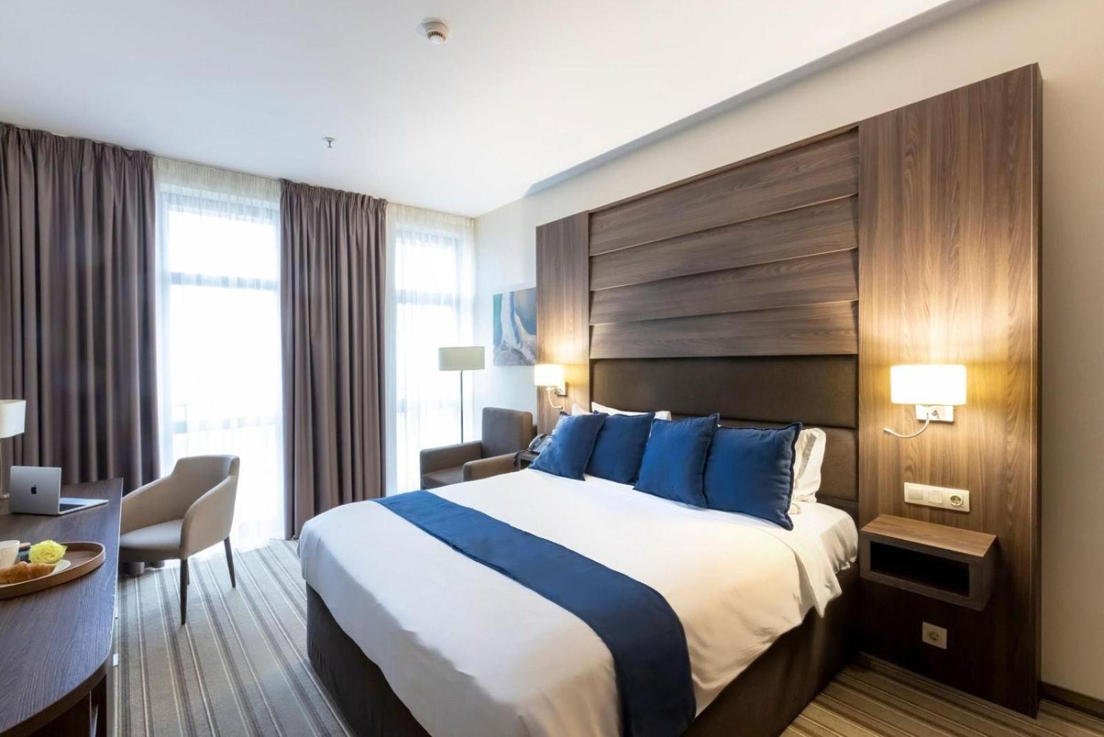 Premier Airport 4* Sofia